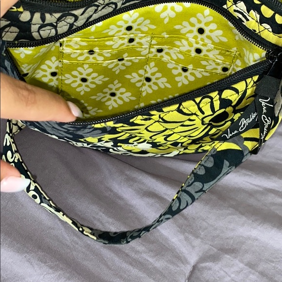 Purse - Picture 2 of 7